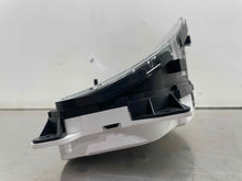 Load image into Gallery viewer, SPEEDOMETER CLUSTER Volvo S60 S80 V70 05 06 07 08 - NW707221
