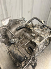 Load image into Gallery viewer, Transmission RAV4 2020 - NW708210