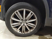 Load image into Gallery viewer, WHEEL RIM Tiguan 2009-2015 18x7 ALLOY - NW708286