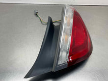 Load image into Gallery viewer, TAIL LIGHT LAMP ASSEMBLY Lincoln MKS 09 10 11 12 Right - NW709136