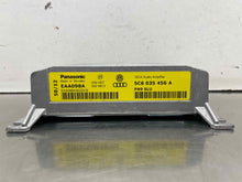 Load image into Gallery viewer, Radio Volkswagen Beetle 2013 - NW708794