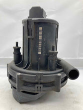 Load image into Gallery viewer, AIR INJECTION PUMP SMOG BMW 325i 328i 330i 323i 1999 99 00 01 02 03 04 05 - NW8045