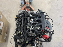 Load image into Gallery viewer, ENGINE MOTOR Murano Murano Cross Cabriolet 18-20 3.5L VIN A - DG161349