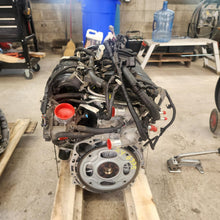 Load image into Gallery viewer, Engine Motor Mitsubishi Outlander 2018 - DG165947