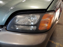 Load image into Gallery viewer, HEADLIGHT LAMP ASSEMBLY Baja Legacy 00 01 02 03 04 05 06 Left - NW103613