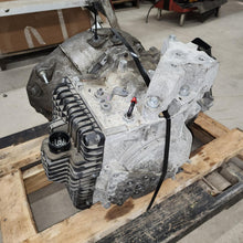 Load image into Gallery viewer, Transmission Jeep Cherokee 2020 - DG180702