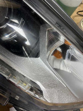 Load image into Gallery viewer, Headlight Lamp Assembly Chevrolet Traverse 2018 - DG193713