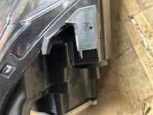 Load image into Gallery viewer, Headlight Lamp Assembly Chevrolet Traverse 2020 - DG194301