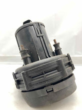Load image into Gallery viewer, AIR INJECTION PUMP SMOG BMW 325i 328i 330i 323i 1999 99 00 01 02 03 04 05 - NW8009