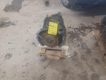 Load image into Gallery viewer, Transmission XV CROSSTREK 2018 - DG219475
