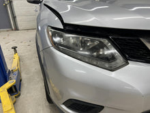Load image into Gallery viewer, HEADLIGHT LAMP ASSEMBLY Rogue 2014 14 2015 15 2016 16 Right - DG214349