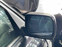 Load image into Gallery viewer, SIDE VIEW DOOR MIRROR 525i 528i 530i 540i 99 00 01 02 03 Right - NW524881