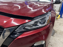 Load image into Gallery viewer, Headlight Lamp Assembly Nissan Altima 2020 - DG221513