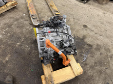 Load image into Gallery viewer, Transmission Hyundai Elantra 2023 - DG217611