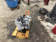 Load image into Gallery viewer, Transmission Hyundai Elantra 2023 - DG217611
