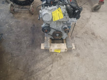 Load image into Gallery viewer, ENGINE MOTOR Santa Fe Sonata Sonata Hybrid Optima Sorento 15-19 2.4L VIN 3/F/B - DG220030