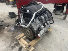 Load image into Gallery viewer, Engine Motor EXPRESS 2500 VAN 2023 - DG227860