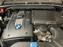 Load image into Gallery viewer, Plastic Engine Cover BMW 335I 2007 - NW575422