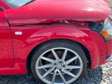 Load image into Gallery viewer, FENDER Audi TT 2000 00 2001 01 2002 02 2003 03 2004 04 2005 05 06 Right - NW424400