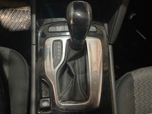 Load image into Gallery viewer, Floor Shifter Buick Regal 2018 - NW489082