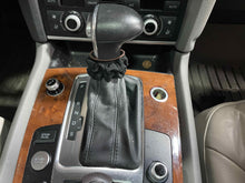 Load image into Gallery viewer, Floor Shifter AUDI Q7 2015 - NW485836