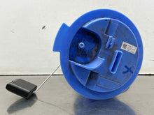 Load image into Gallery viewer, FUEL PUMP E350 E550 E63 GLK350 2010 10 2011 11 2012 12 Right - NW536069