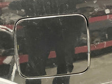 Load image into Gallery viewer, Gas Fuel Filler Lid Door PATHFINDER 2020 - NW512924