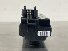 Load image into Gallery viewer, Temperature Controls Buick Enclave 2018 - NW98828