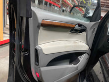 Load image into Gallery viewer, Front Interior Door Trim Panel AUDI Q7 2015 - NW485909