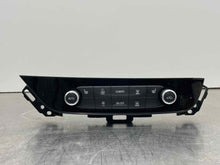 Load image into Gallery viewer, Temperature Controls Buick Enclave 2018 - NW216623