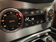 Load image into Gallery viewer, Temperature Controls MERCEDES C-CLASS 2009 - NW709433