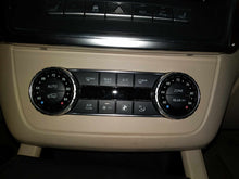 Load image into Gallery viewer, FRONT TEMPERATURE CONTROLS Gl350 Gl450 Gl550 GL63 AMG GLE300d 14-17 - NW693650