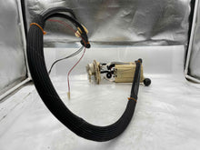 Load image into Gallery viewer, Fuel Pump Volvo V70 S80 1999 99 2000 00 2001 01 2002 02 - NW80703