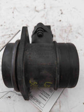 Load image into Gallery viewer, Mass Air Flow Sensor Meter MAF Q7 Beetle Golf Golf Cabriolet 00-11 - NW4741