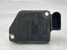 Load image into Gallery viewer, Mass Air Flow Sensor Meter MAF A4 A6 Passat 00 01 02 03 04 05 - NW5664