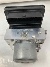 Load image into Gallery viewer, ABS Pump MERCEDES GL-CLASS 2020 - NW267915