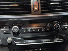 Load image into Gallery viewer, FRONT TEMPERATURE CONTROLS BMW X5 X5M X6 X6M 2007-2014 - NW273891