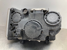 Load image into Gallery viewer, HEADLIGHT LAMP ASSEMBLY Land Rover Range Rover 06 07 08 09 Right - NW324119