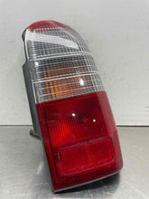 Load image into Gallery viewer, TAIL LIGHT LAMP ASSEMBLY Toyota 4 Runner 96 97 98 99 00 Right - NW389694