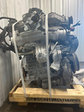 Load image into Gallery viewer, Engine Motor VOLVO V60 2018 - NW383151