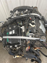 Load image into Gallery viewer, Engine Motor VOLVO V60 2018 - NW383151