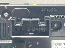 Load image into Gallery viewer, Temperature Controls Volkswagen Golf 2018 - NW101559
