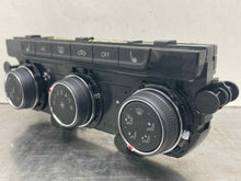 Load image into Gallery viewer, Temperature Controls Volkswagen Golf 2018 - NW101559