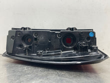 Load image into Gallery viewer, Tail Lamp Light SIERRA 2500 PICKUP 2021 - NW446253