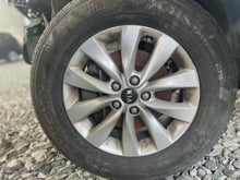 Load image into Gallery viewer, Wheel Rim Kia Sedona 2020 - NW461056