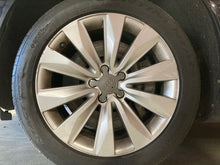 Load image into Gallery viewer, WHEEL RIM A8 08 09 10 18x8-1/2 ALLOY - NW468773