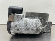 Load image into Gallery viewer, THROTTLE BODY Audi A6 RS4 A8 A6 01 02 03 04 05 06 - 09 - NW468725