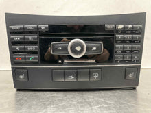 Load image into Gallery viewer, RADIO Mercedes-Benz E350 E550 E63 2010 10 2011 11 - NW479456