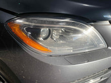Load image into Gallery viewer, HEADLIGHT LAMP ASSEMBLY ML350 ML450 ML550 ML63 12 13 14 15 Right - NW480496