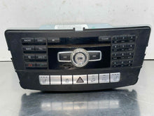 Load image into Gallery viewer, RADIO Gl350 Gl450 Gl550 GL63 AMG ML350 ML450 ML550 ML63 2013 - NW480632